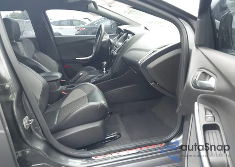 2018 Ford Focus St из США, поврежденный, VIN 1FADP3L96JL215767